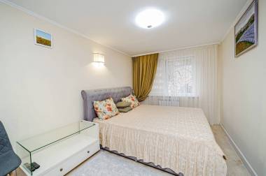 2-х комнатная квартира, 70 м², Центр, Кишинёв img