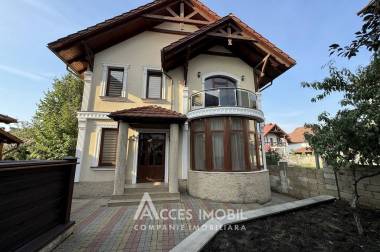 Casă în 2 nivele! Dumbrava, str. Petru Movilă, 160m2 + 4 ari! Euroreparație! img
