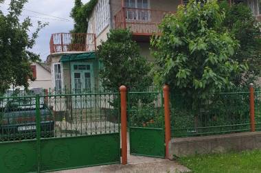 Vând casă în Edinet. Negociabil img