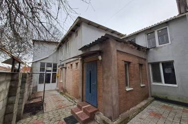 Casa de vînzare 210 mp. Buiucani img