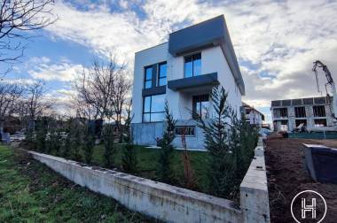 Casa de vinzare in sectorul Botanica img