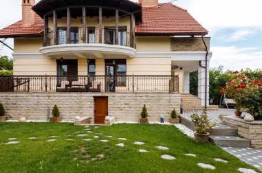 Se vinde casă situată în sectorul Telecentru, pe strada șos. Hâncești. img