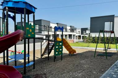 Vanzare, TownHouse, Tohatin, str. Sfinta Vineri, 160 m2, 137 000 euro img