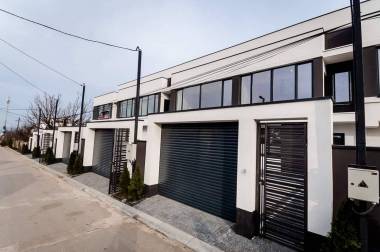 Townhouse nou spre vînzare pe str. Ciocîrliei img