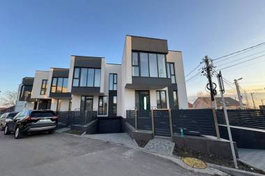 Townhouse 180 m2, la Codru img
